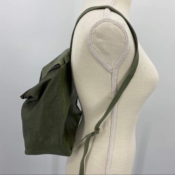 šONA VILLIERšOlive HANDCRAFTED Leather Backpack - Picture 5 of 15